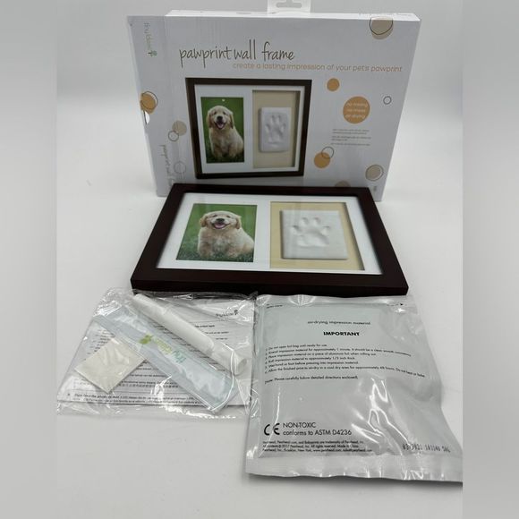 NIB!! Tiny Ideas Paw Print Wall Frame Kit, Dog or Cat Clay Pawprint Keepsake Kit - Picture 4 of 6